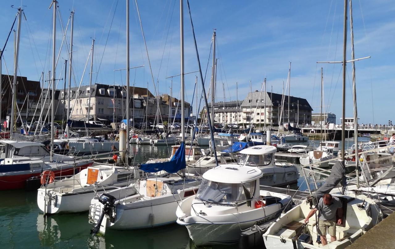 Ferienwohnung Juno Courseulles-sur-Mer Exterior foto